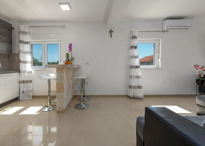 Appartamento Cda656 Maslenica