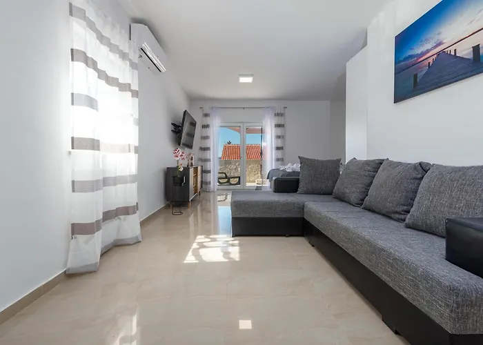 Cda656 Maslenica